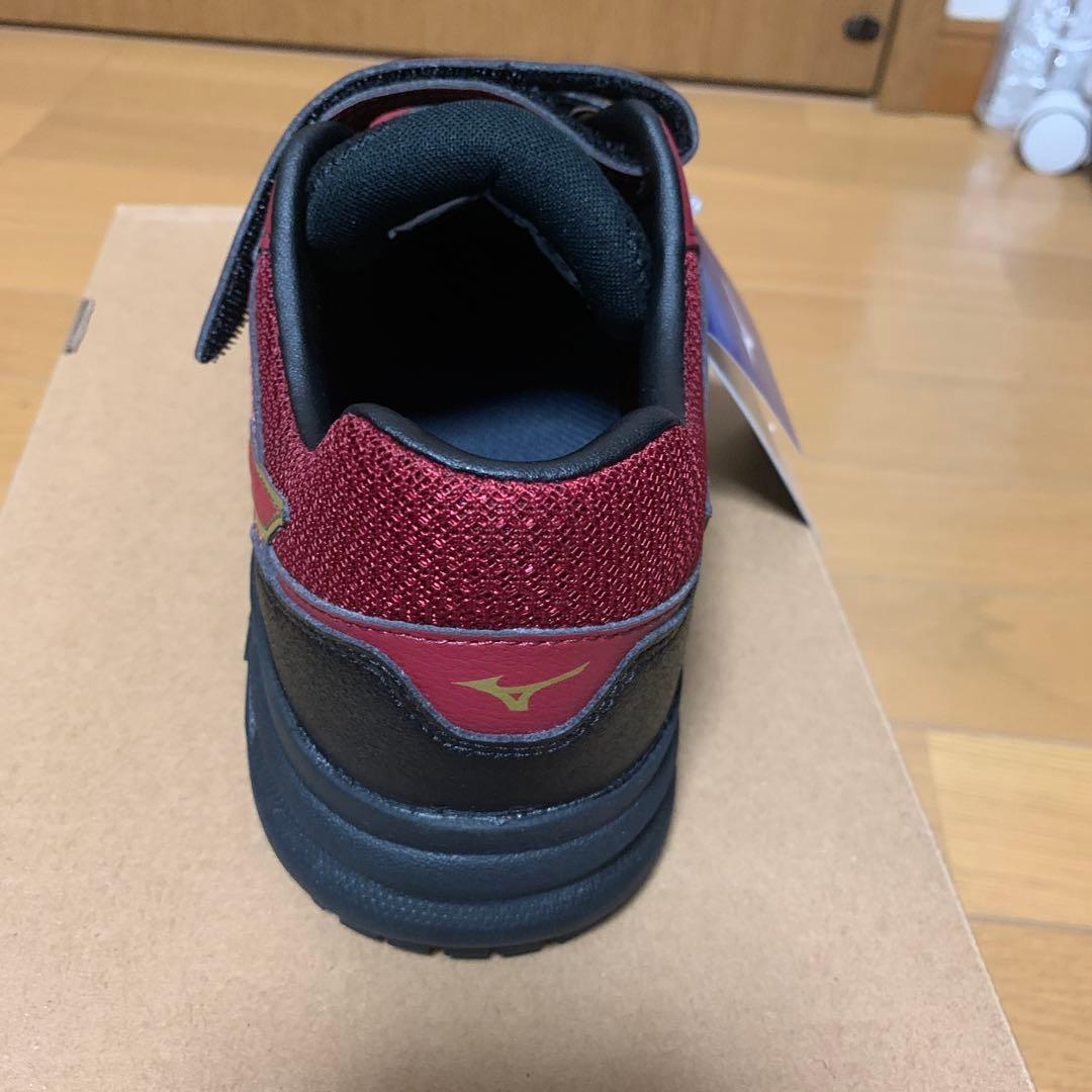 ミズノ　オールマイティ　安全靴 24.5CM 新品　未使用