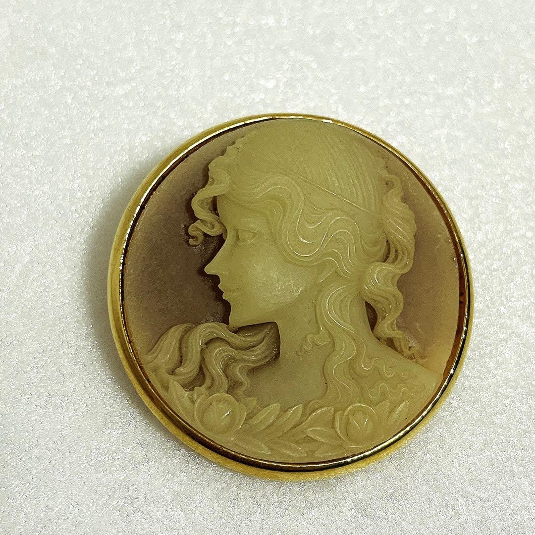 カメオスタイル 女性の横顔彫刻ブローチ ペンダントトップ - メルカリ
