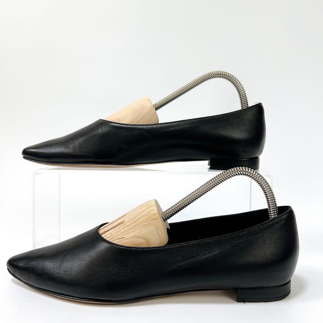 《美品》マノロブラニク レザーパンプス フラットシューズ ブラック 36 箱付き