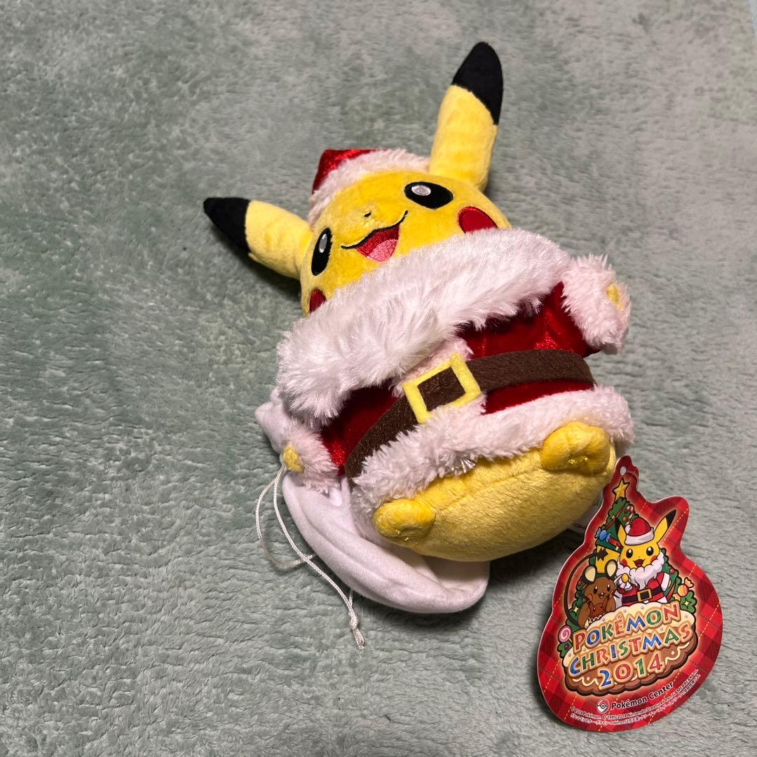 2014年 クリスマス限定 ピカチュウ　サンタクロース ポケモンセンター ピカチュウ サンタ クリスマス ぬいぐるみ 2014