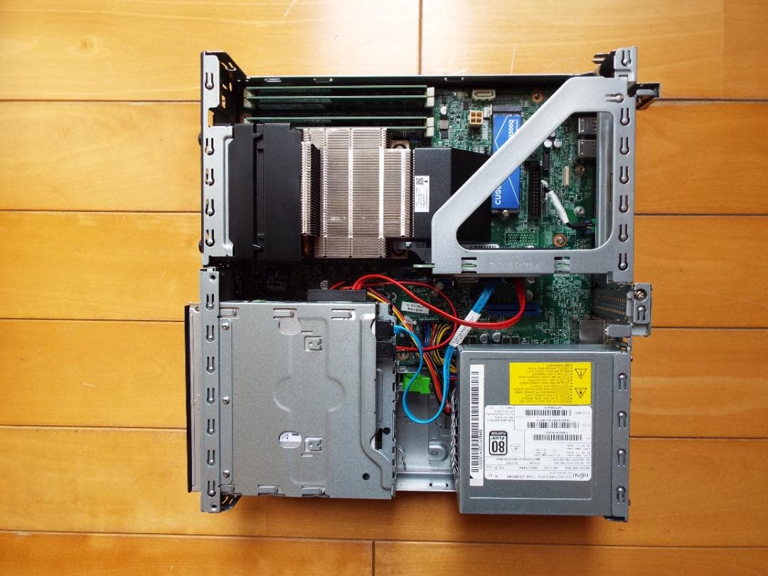 CELSIUS J5010 i3-10105 32G SSD512G+HDD1 - メルカリ