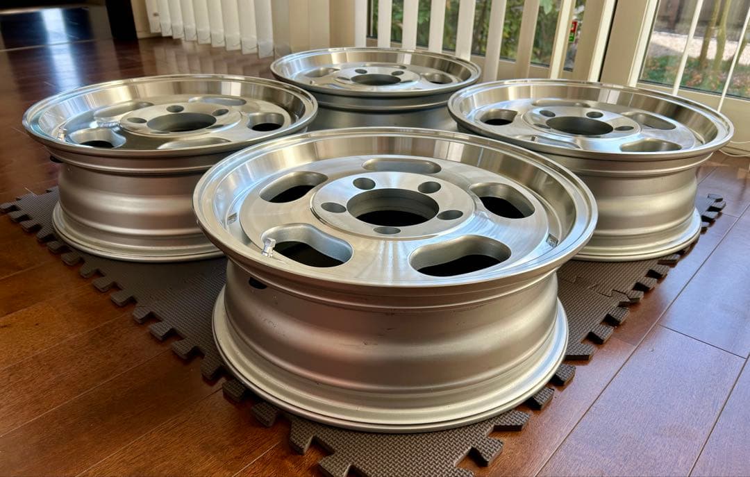 ジムニー MLJ-Dスロット16in アルミホイール《2本1セット》 [A]