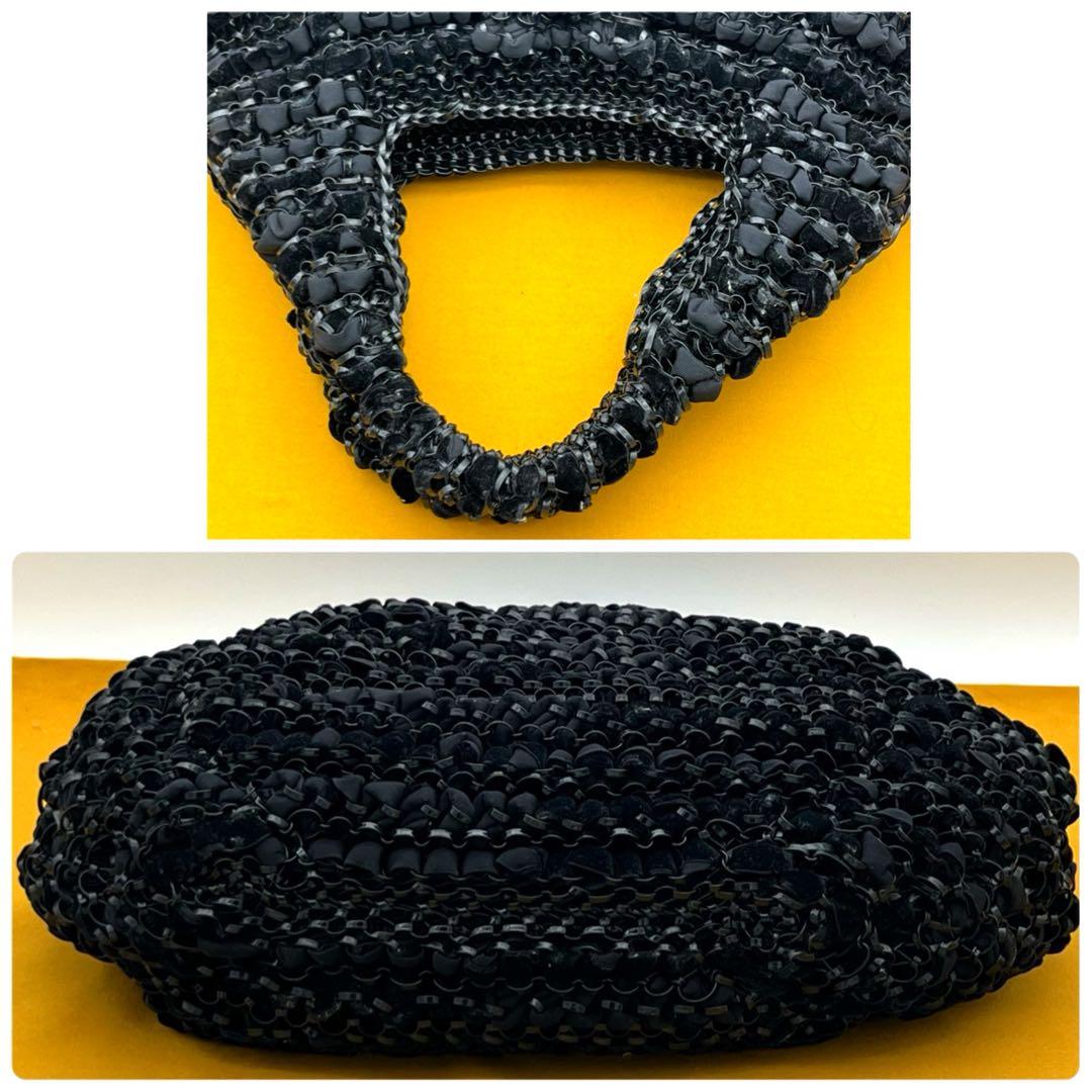 アンテプリマ ヴォルーメ テクニコ ベルベット ブラック ハンドバッグ