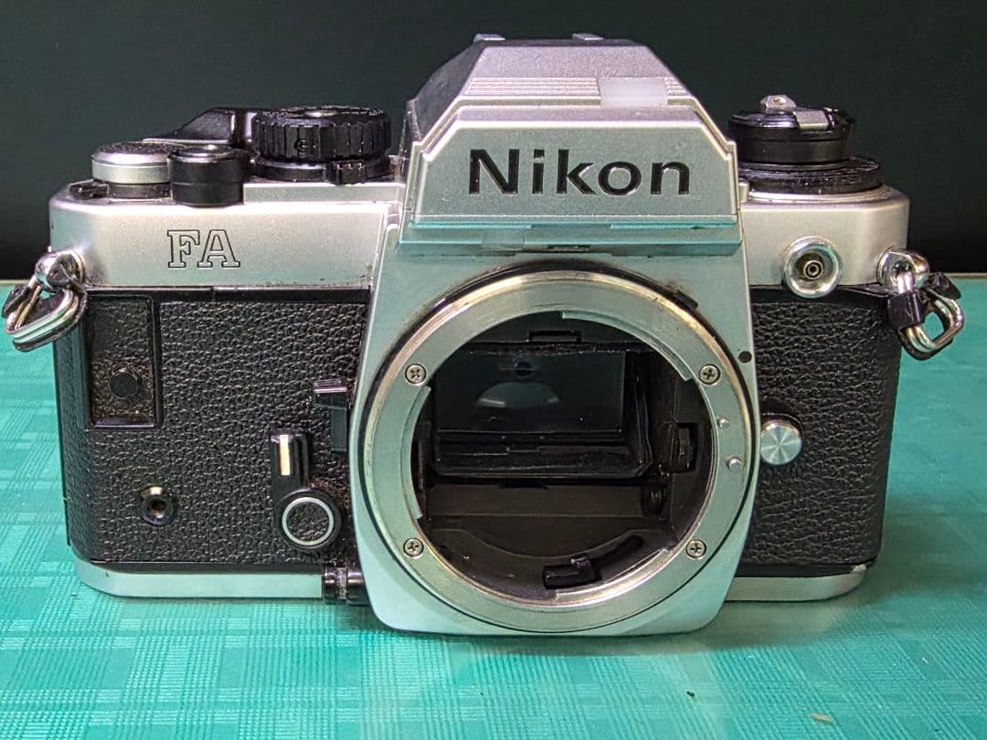 Nikon FA フィルム一眼レフカメラ - メルカリ
