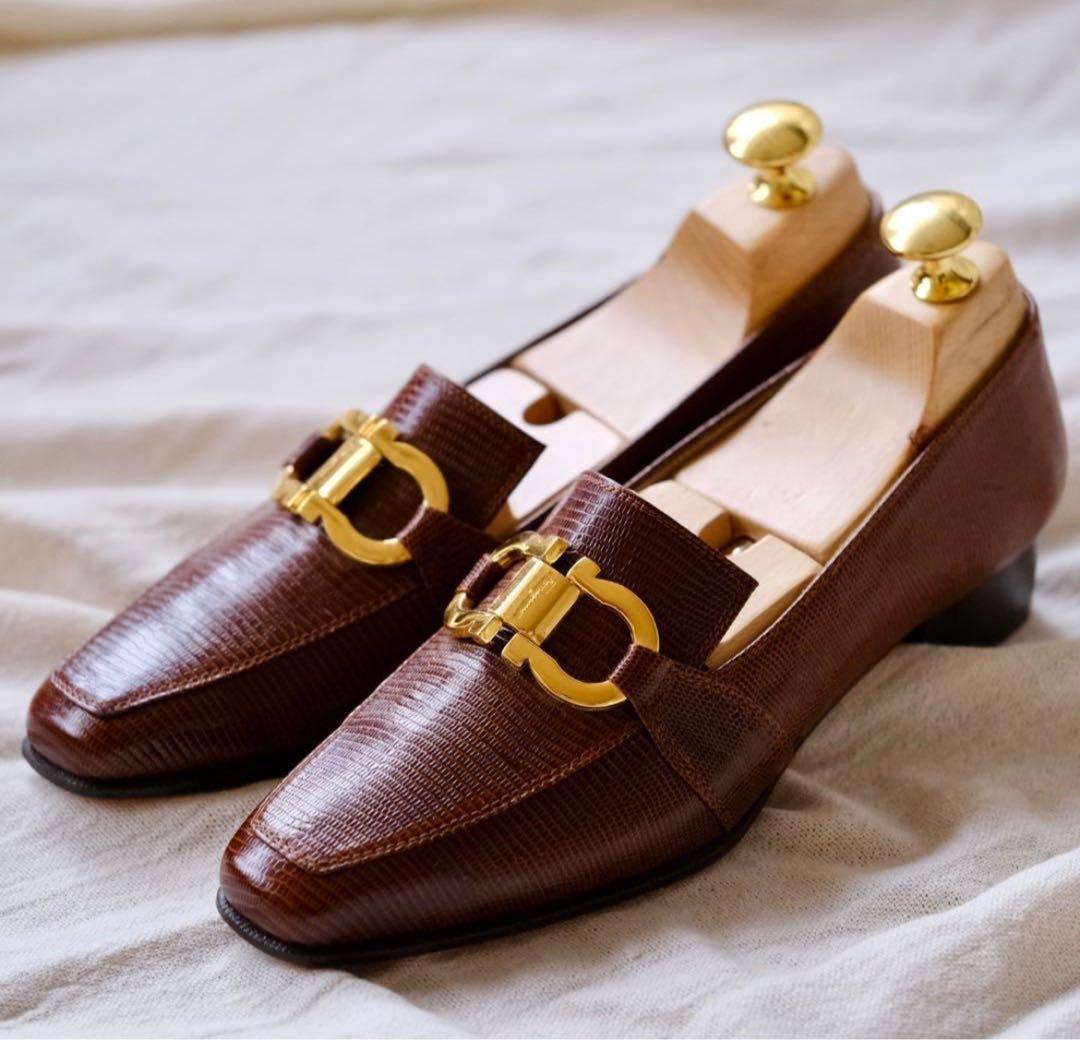 年末限定値下げ！SalvatoreFerragamoリザードガンチーニローファー Salvatore Ferragamo (サルバトーレフェラガモ) ガンチーニ ローファー