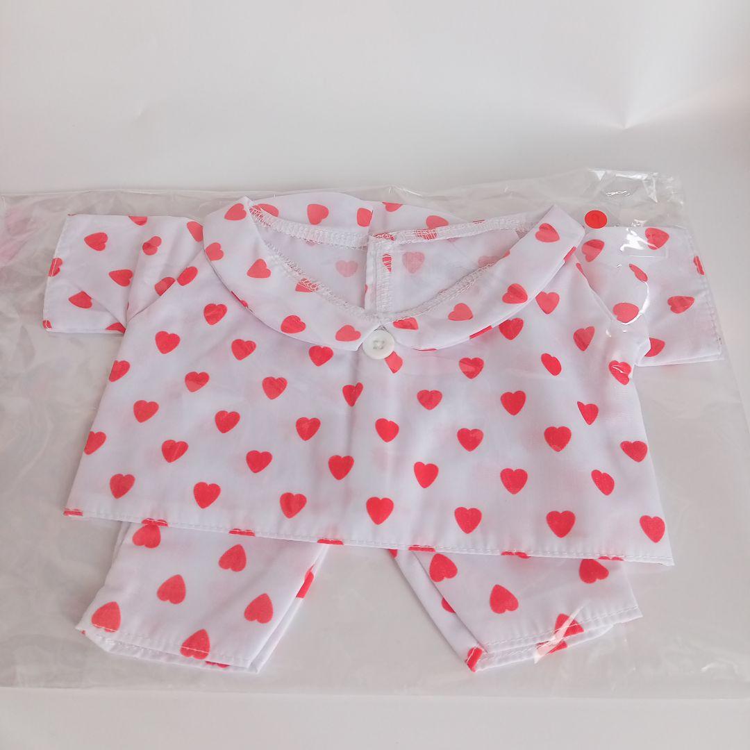 おしゃべりみーちゃん本体と服6枚セット - メルカリ