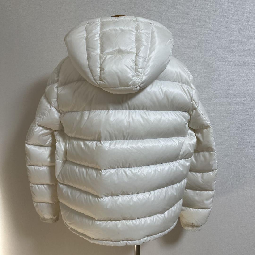 モンクレール ブラマント ダウンジャケット Wワッペン size 7 ホワイト