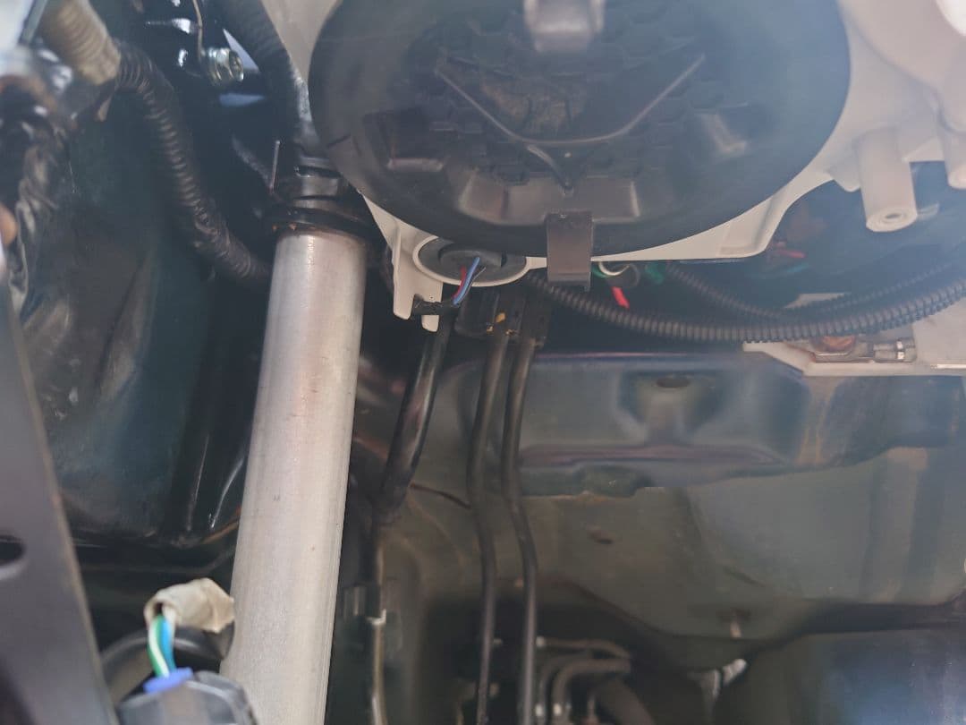 ハイエース サブラジエターバイパス用パイプ version 2 - メルカリ