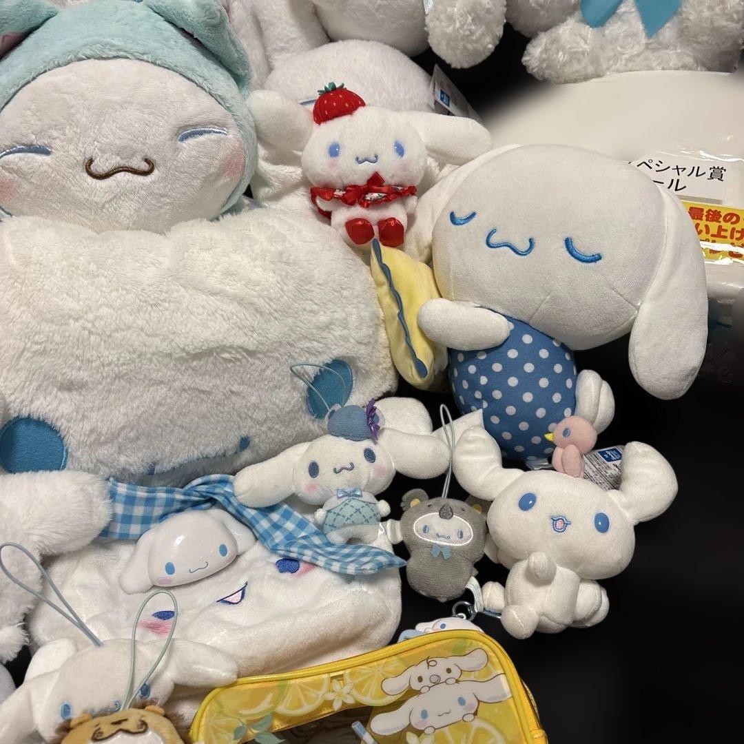 160サイズぱんぱん 大量 シナモンロール ぬいぐるみ グッズ まとめ売り