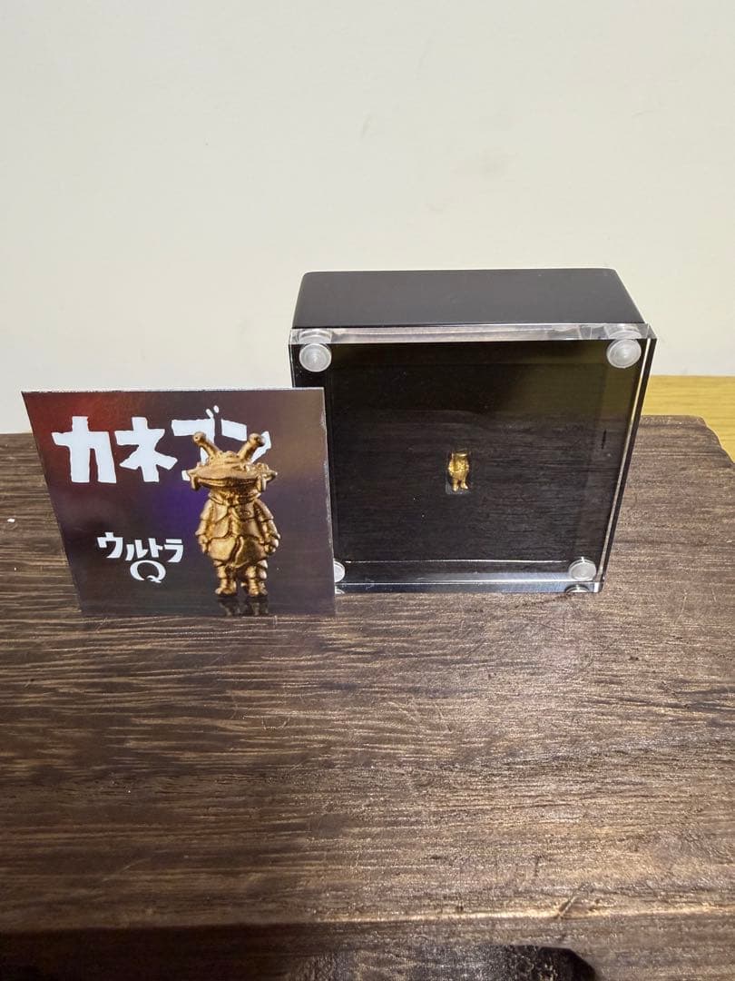 限定品】カネゴン 純金 フィギュア 限定500体 ウルトラ怪獣 - メルカリ
