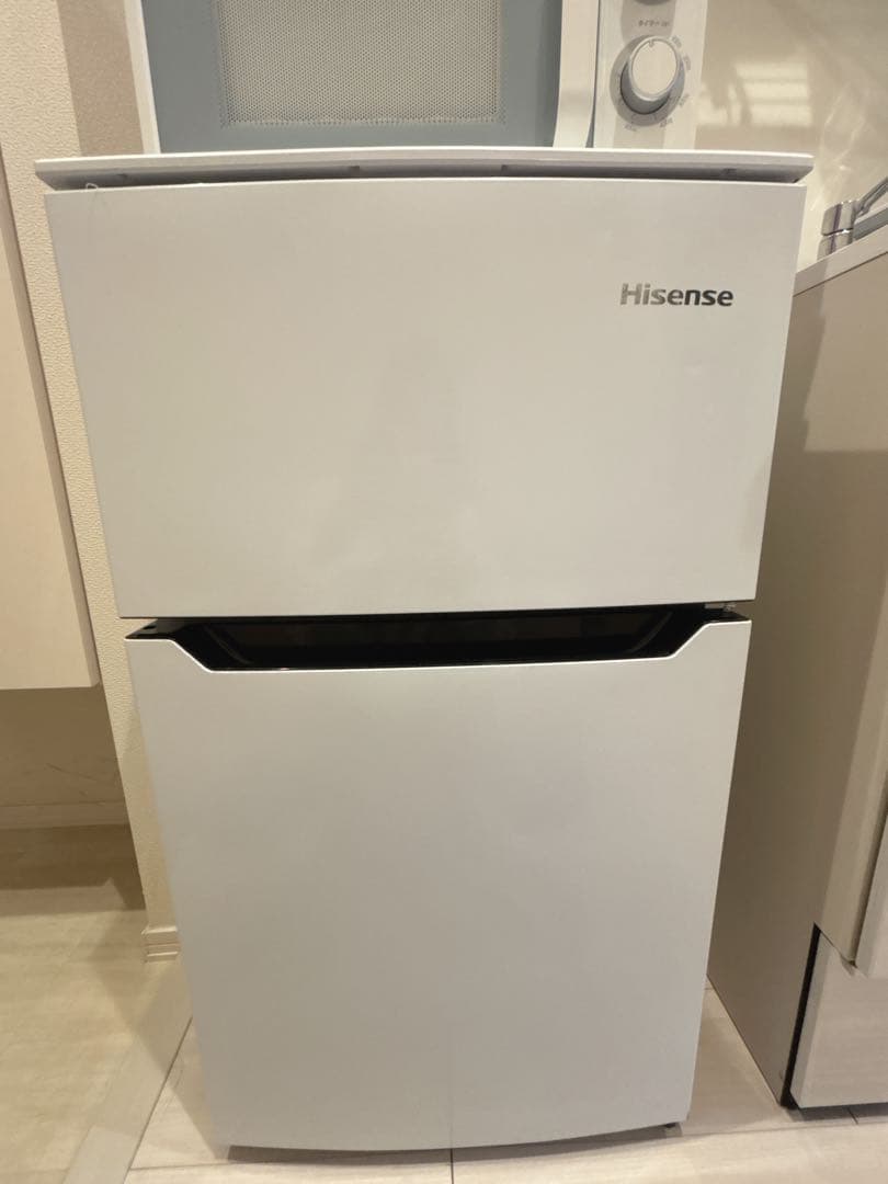 Hisense 冷蔵庫 ホワイト ハイセンス（HISENSE） (右開き) 124L 2ドア冷蔵庫 HR-B12E4W ホワイト