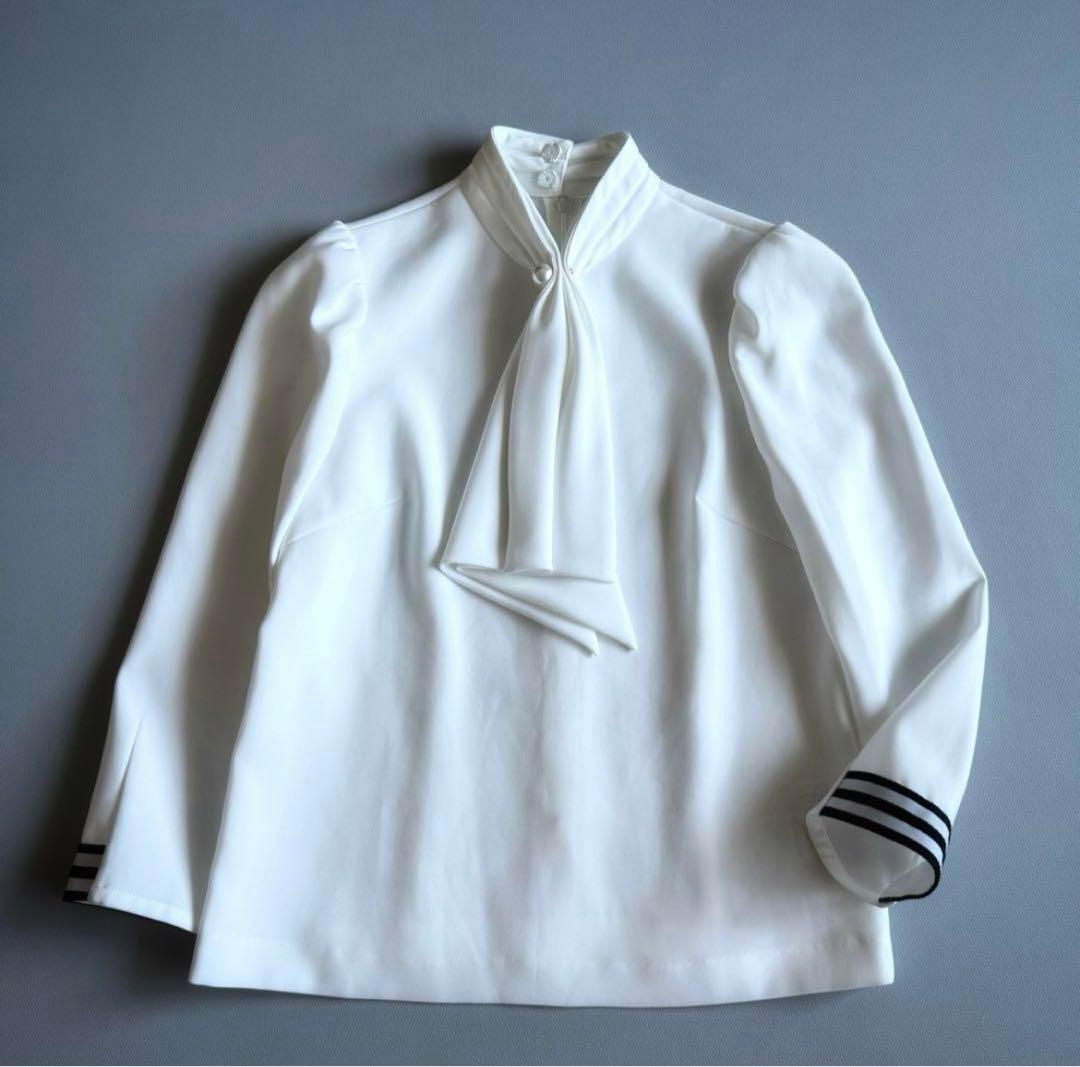 Borders at Balcony パールボウタイブラウス 36