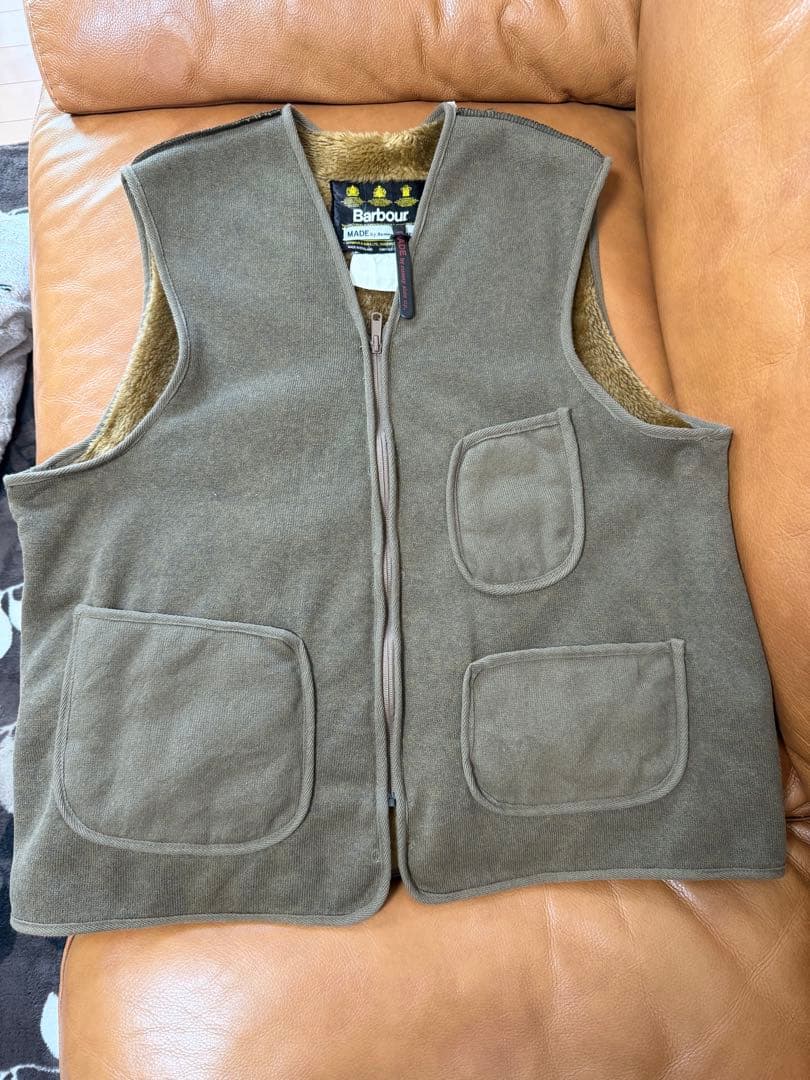 サニーサイドアップ Barbour バブアー リメイク ビーチベスト C46