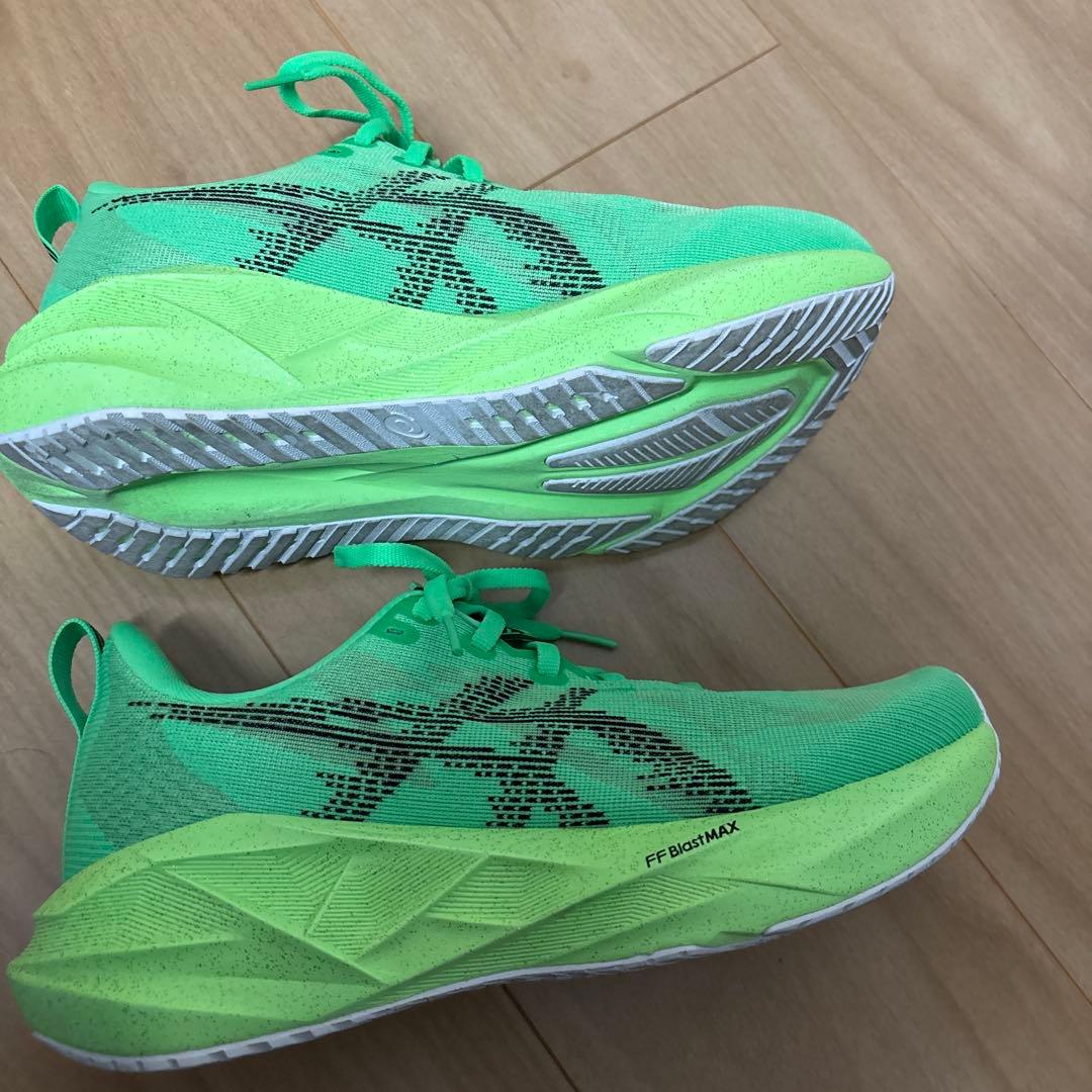 NOVABLAST ノヴァブラスト5 ランニングシューズ レディース 駅伝 25