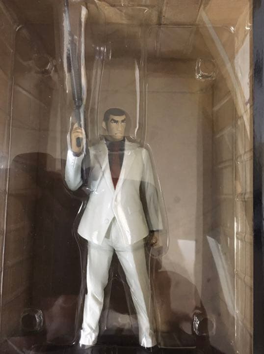 ゴルゴ13 生誕45周年 フィギュア&cubic theater