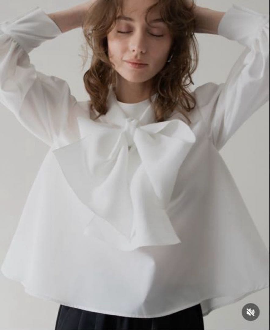 maison de Dolceメゾンドドルチェクラッシーリボンブラウス ホワイト