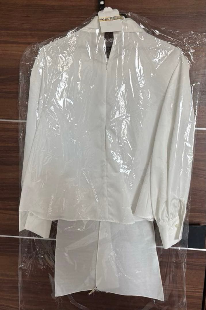 maison de Dolceメゾンドドルチェクラッシーリボンブラウス ホワイト