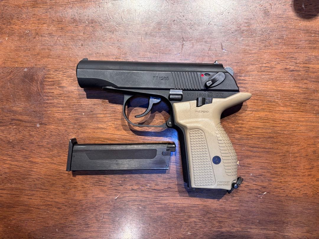 KSC マカロフPMG HW FAB製 実 グリップ 楽天市場】KSC マカロフ PMG HW ガスガン 実銃用 FABグリップ付 18歳