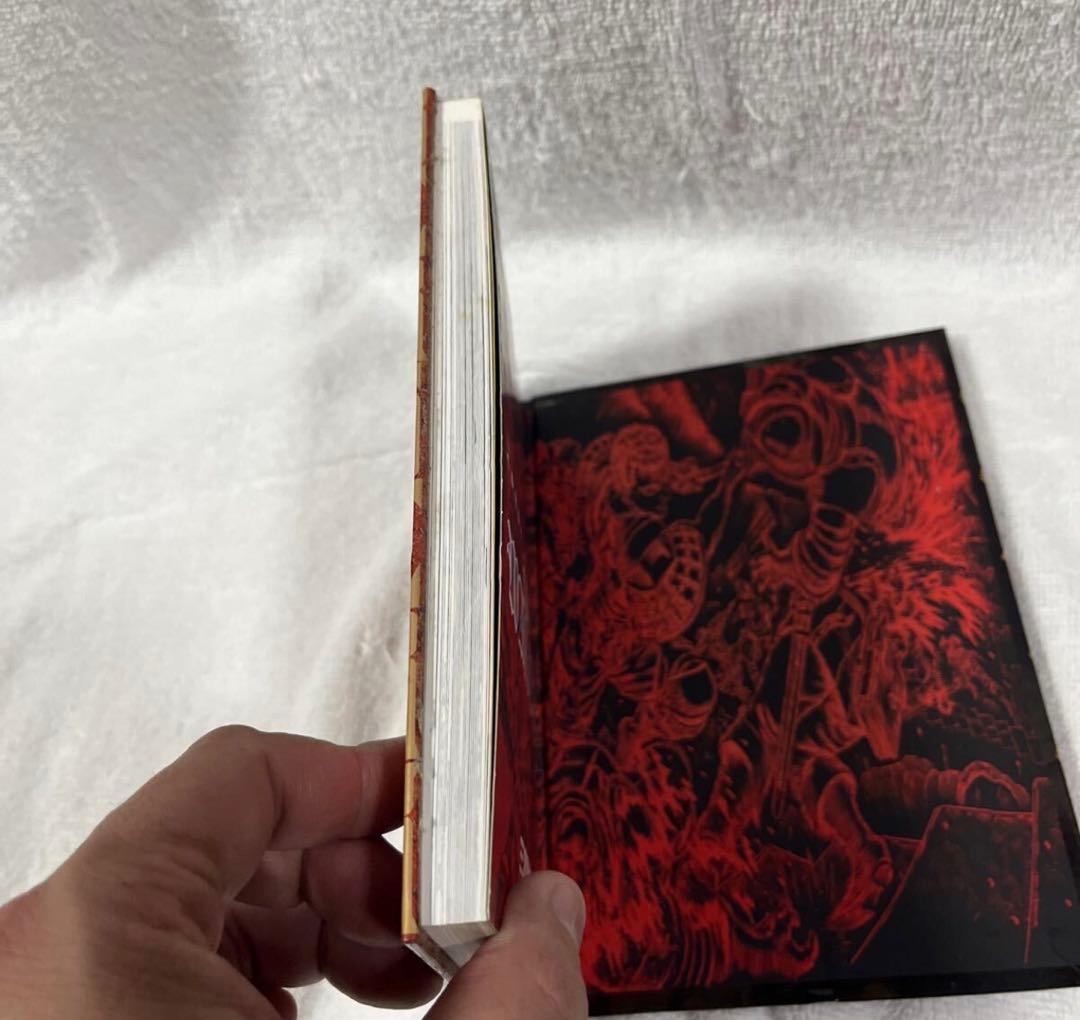 ベルセルク 雄叫び ポストカードブック 初版 - メルカリ