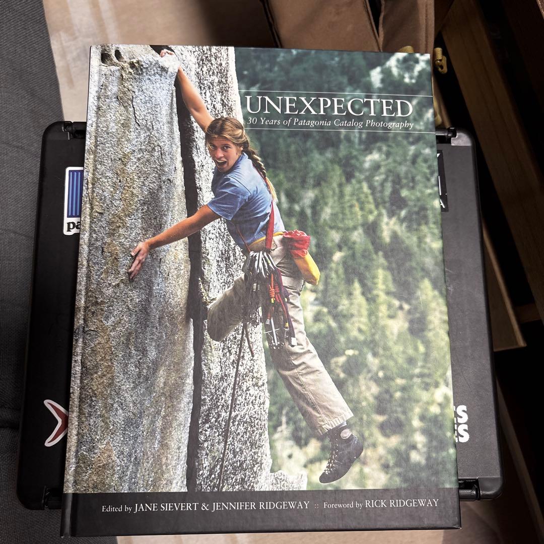パタゴニア　30周年　unexpected Patagonia 写真集「UNEXPECTED」日本語版 Unexpected 30Years of
