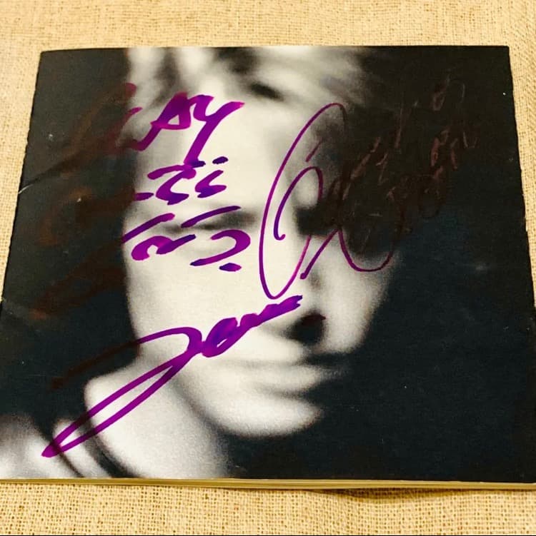 GLAY REVIEW サイン Amazon.co.jp: GLAY 直筆サイン メッセージ入り : おもちゃ