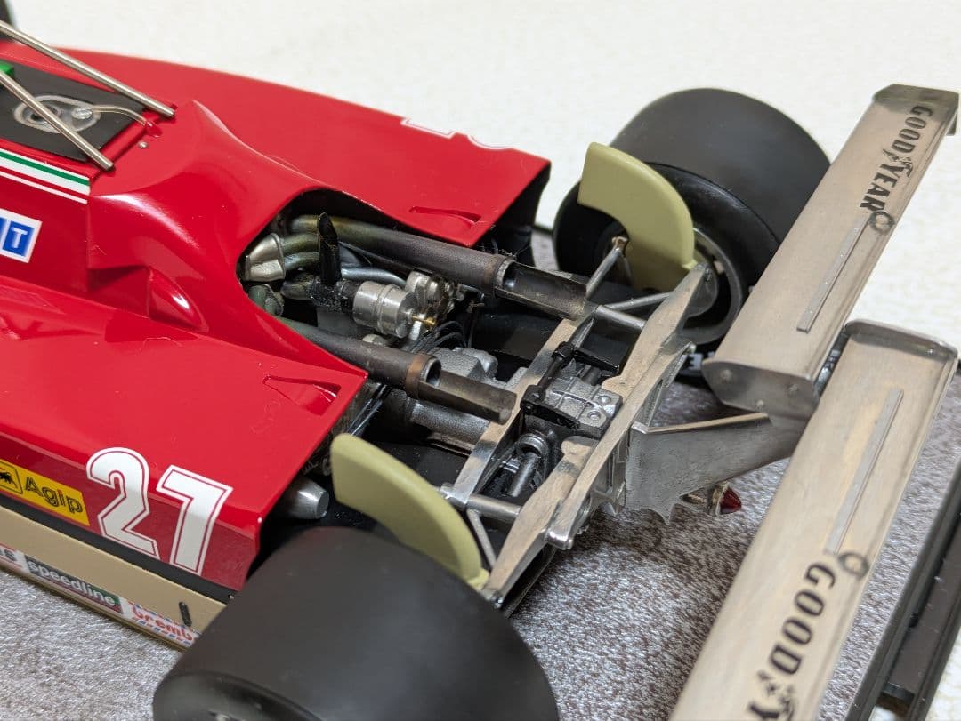 フェラーリ126C2 1982ダブルウィング ジル・ヴィルヌーブ#27 - メルカリ