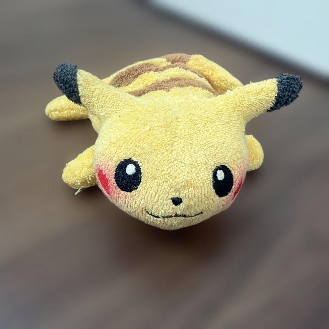 ポケモン くたくたピカチュウ ぬいぐるみ ピカチュウ TOMY製 - メルカリ
