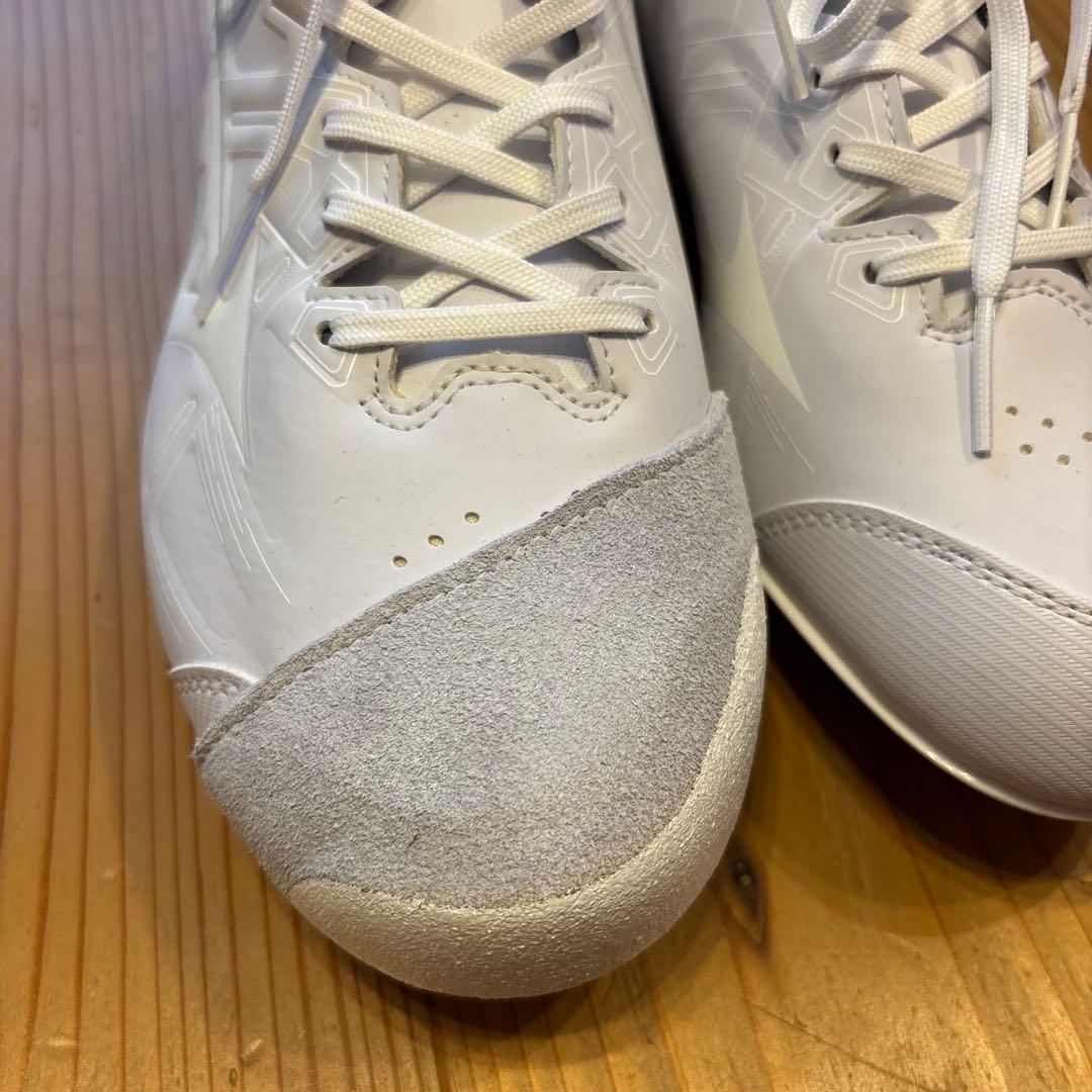 【新品・未使用】ミズノ 野球スパイク 28.5cm ホワイト×ホワイト