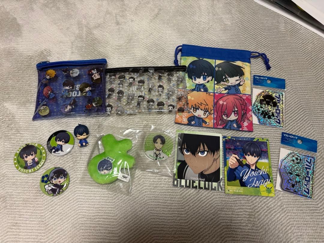 ブルーロック 潔世一 缶バッジ - メルカリ