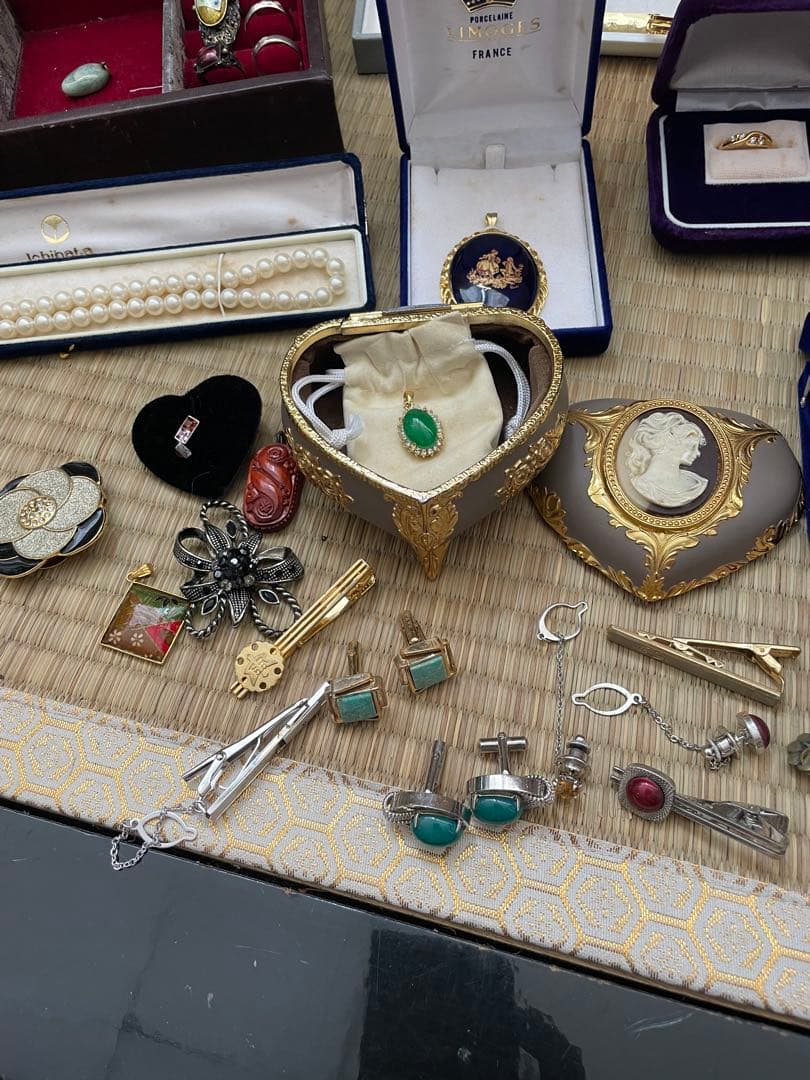 アクセサリーまとめ売りヴィンテージ 遺品整理 何点シルバー刻印あり