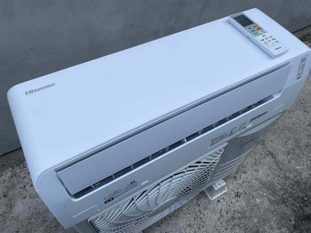 半年使用の美品 ハイセンス 14畳用エアコン HA-S40G2E4