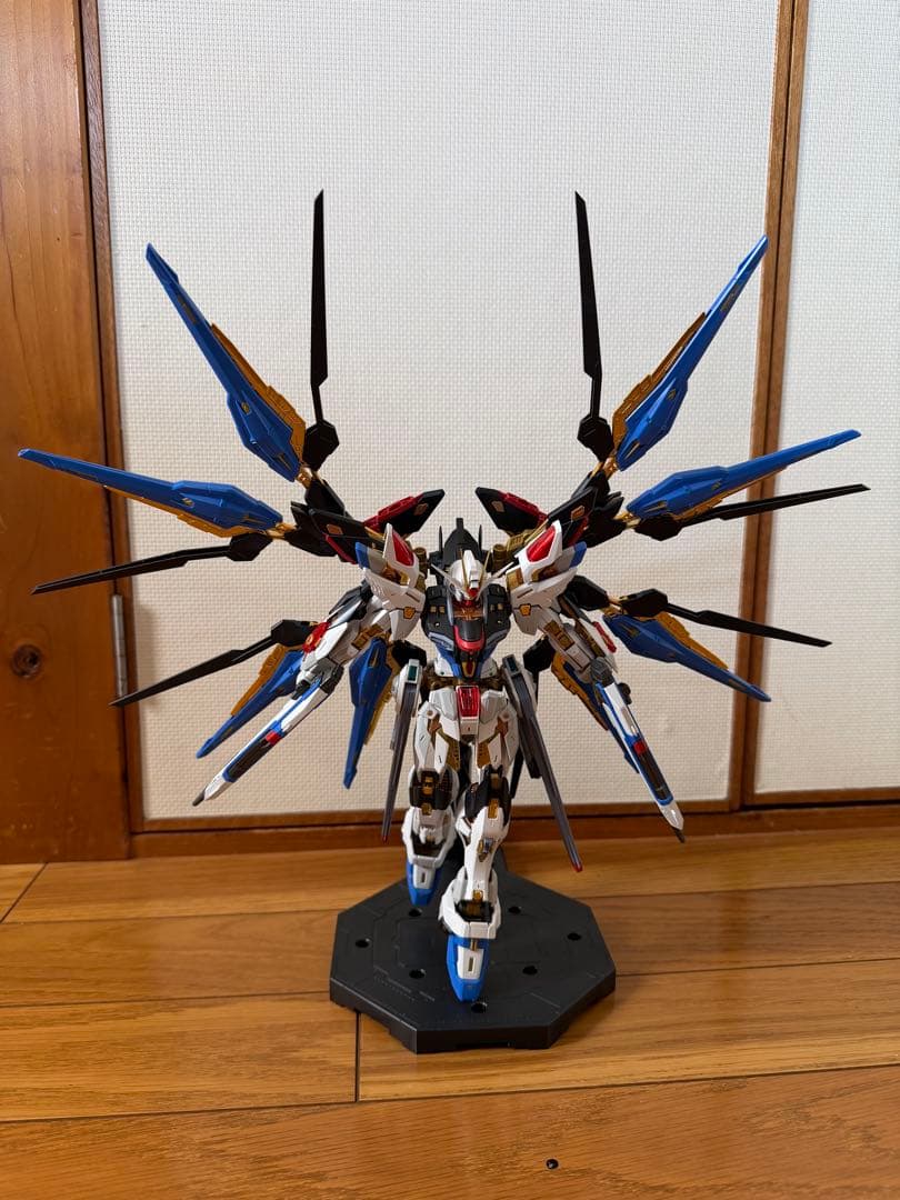 MGEX ストライクフリーダムガンダム 組立済み MGEX 1/100 ストライクフリーダムガンダム│株式会社BANDAI SPIRITS