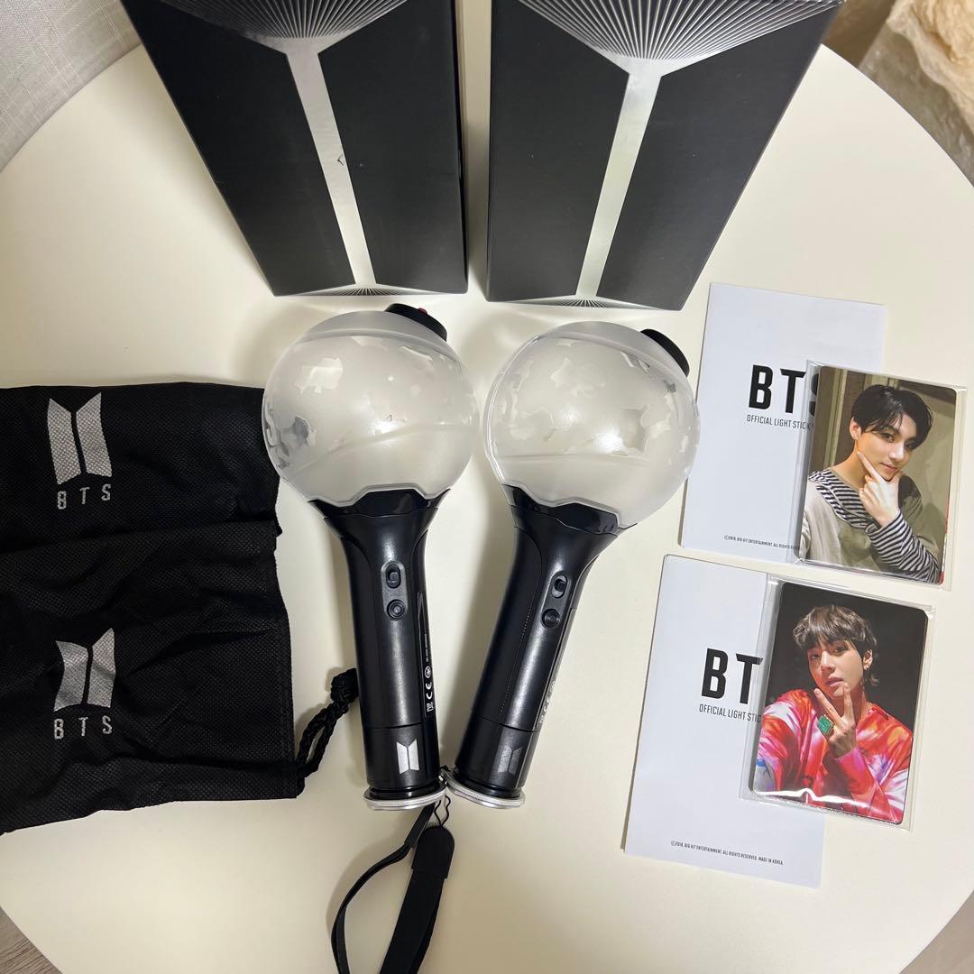 BTS ペンライト 2個セット - メルカリ