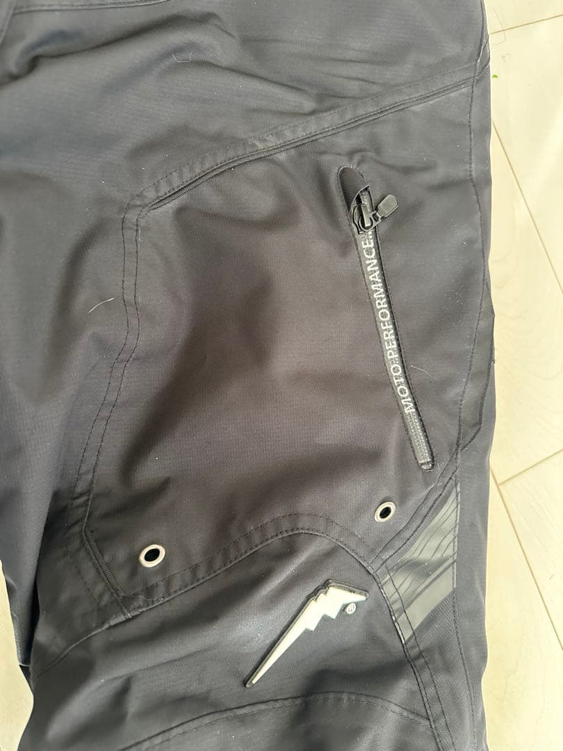 本日のみ価格！アロフトパンツk2831 ブラック Lサイズ 防寒防水