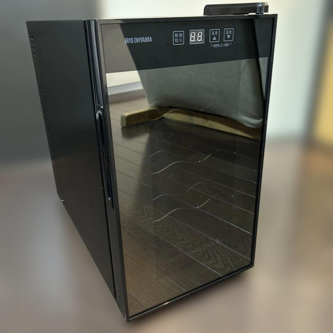 美品★アイリスオーヤマ ペルチェ式ワインセラー IWC-P081A 2023年製 ワインセラー 25L 8本 IWC-P081A-B