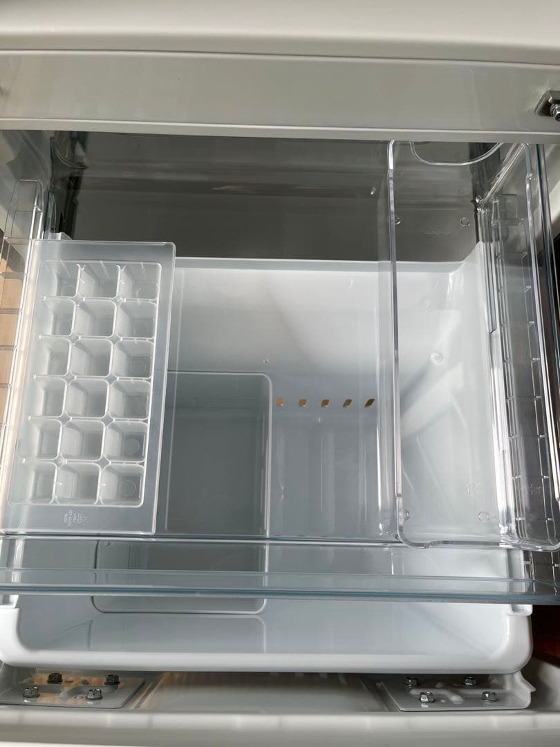 HITACHI 冷蔵庫 RL-154KA メタリックシルバー