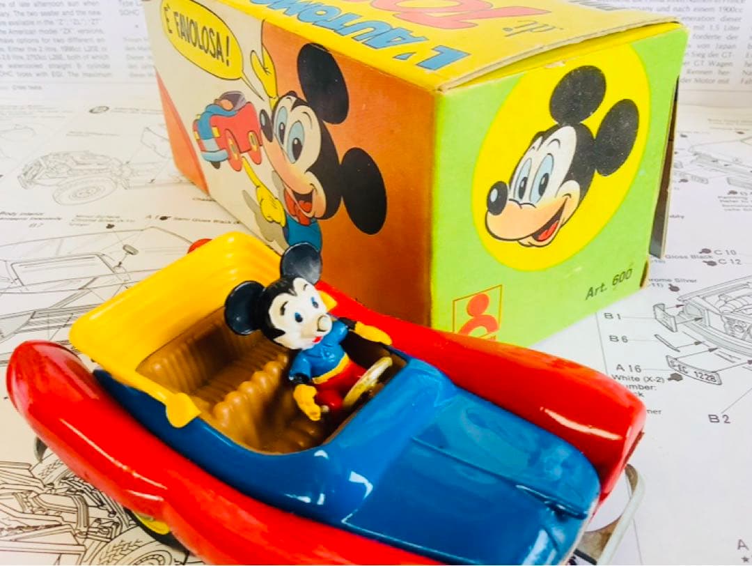 ミニカー ポリトイズ ミッキーマウス ミニカー Art. 602 ディズニー