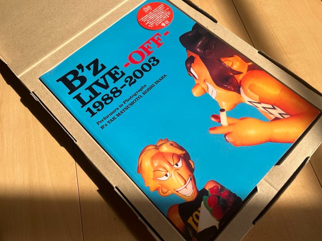 B'z ツアーパンフレット他グッズセット - メルカリ