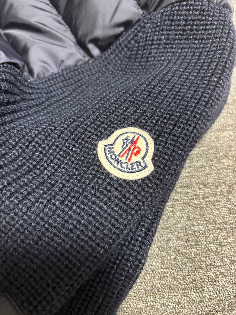 Moncler モンクレール ハイブリッドダウン ニット フード付き ネイビー