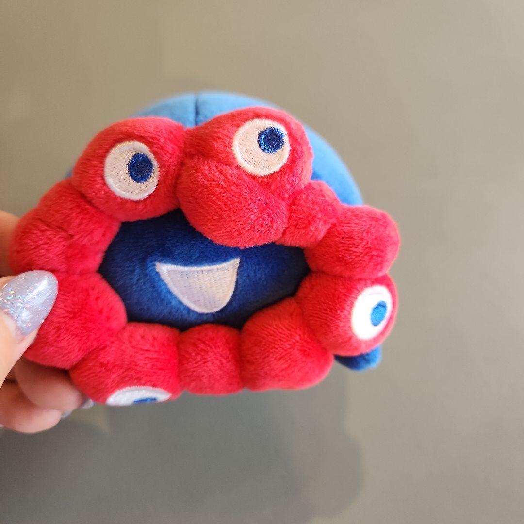 ミャクミャク もっちりぬいぐるみ 横寝 寝そべり もちもち - メルカリ