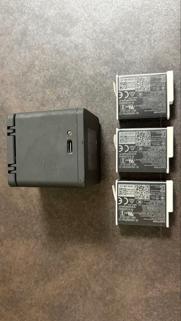 GoPro12純正 エンデューロバッテリー・社外品充電器付 楽天市場】【正規販売店】ゴープロ デュアルバッテリーチャージャー +