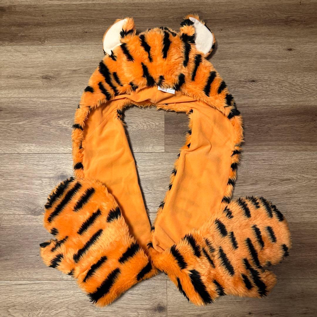 ディズニーティガー マフラーファンキャップ - メルカリ