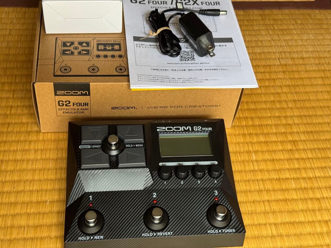 ZOOM G2 FOUR ギターエフェクター