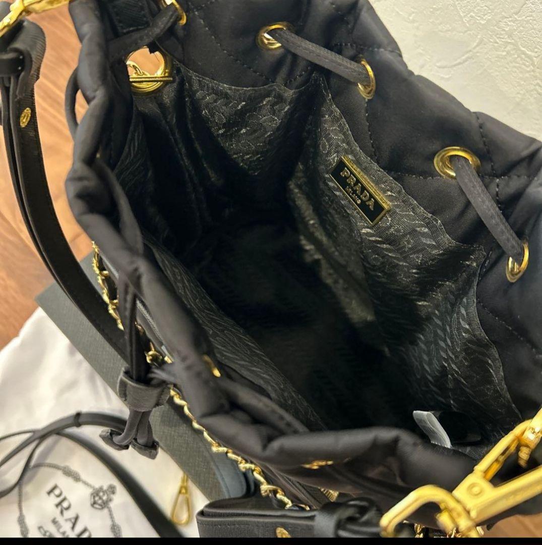 PRADA 巾着型ショルダーバッグ2wayノベルティー - メルカリ