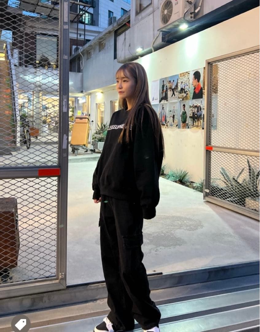 【Mサイズ】Supreme x BLESS Crewneck \"Black\"