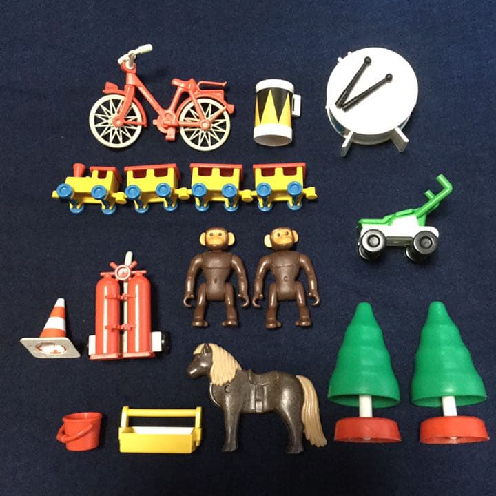 激レア☆初期】プレイモービル 大量 約100個 playmobil - メルカリ