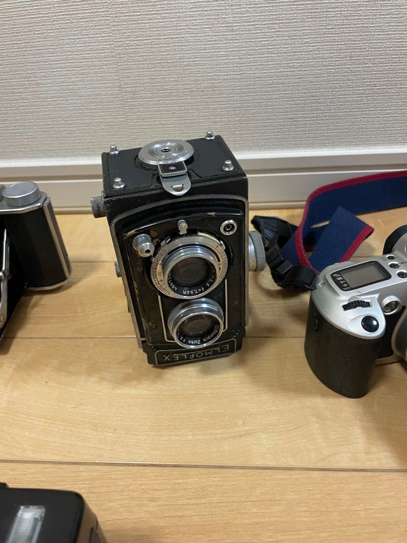 ジャンクのカメラセット - メルカリ