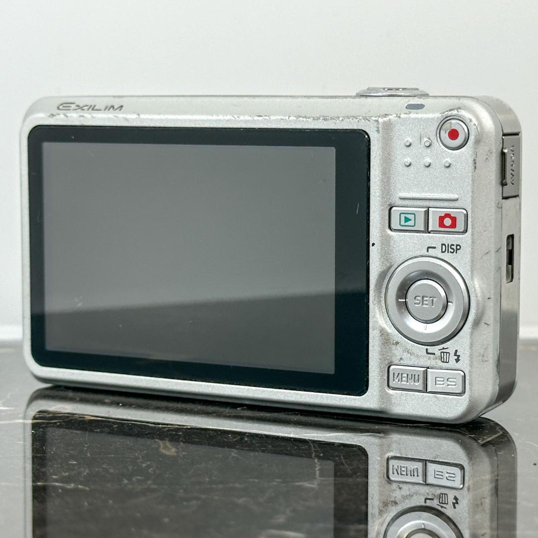 CASIO EXILIM EX-Z20 シルバー - メルカリ