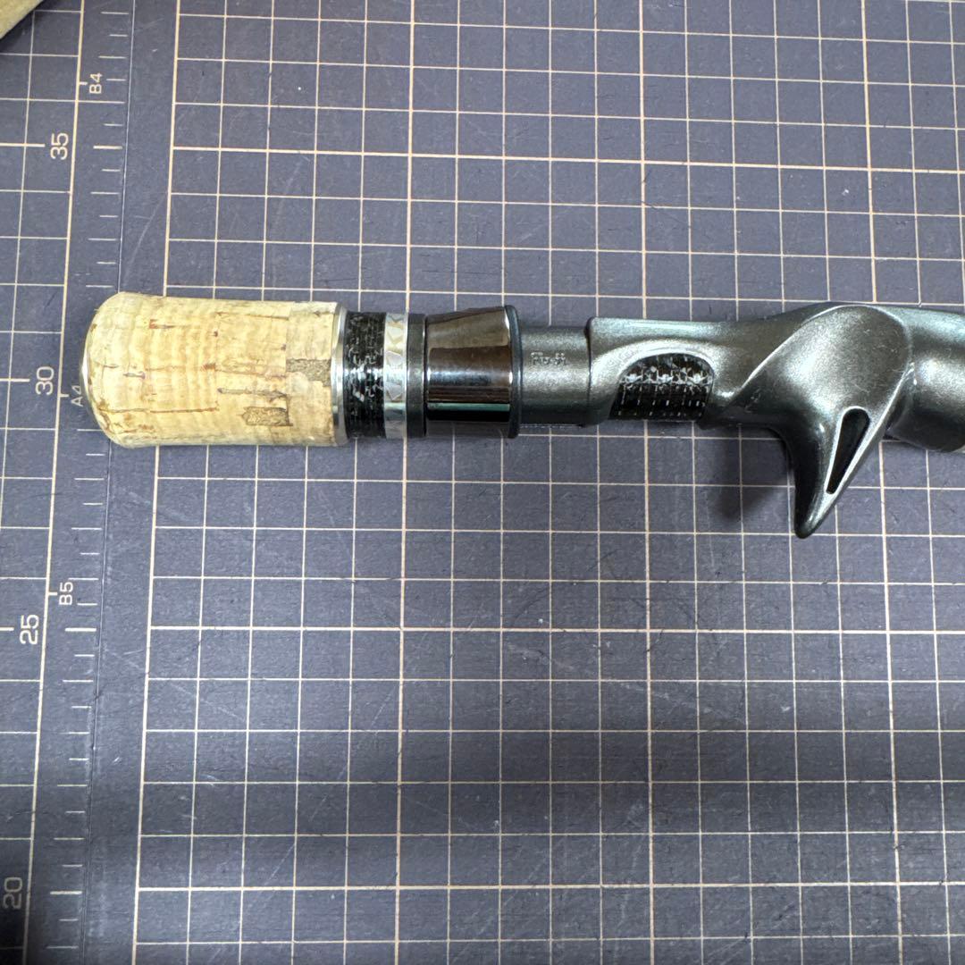 引き取り限定】カレイドハスキーワインダークワトロプラス グラス