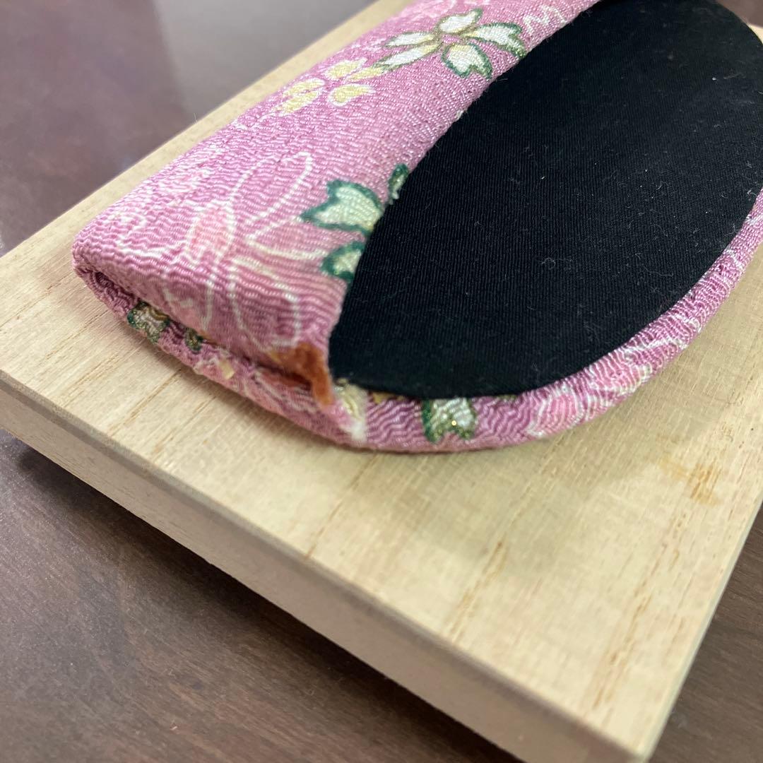 《定価¥39,500》 つげ櫛　透かし彫り　猫と花　とき櫛 さつまつげ　匠工芸